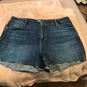Good American Cut off Shorts